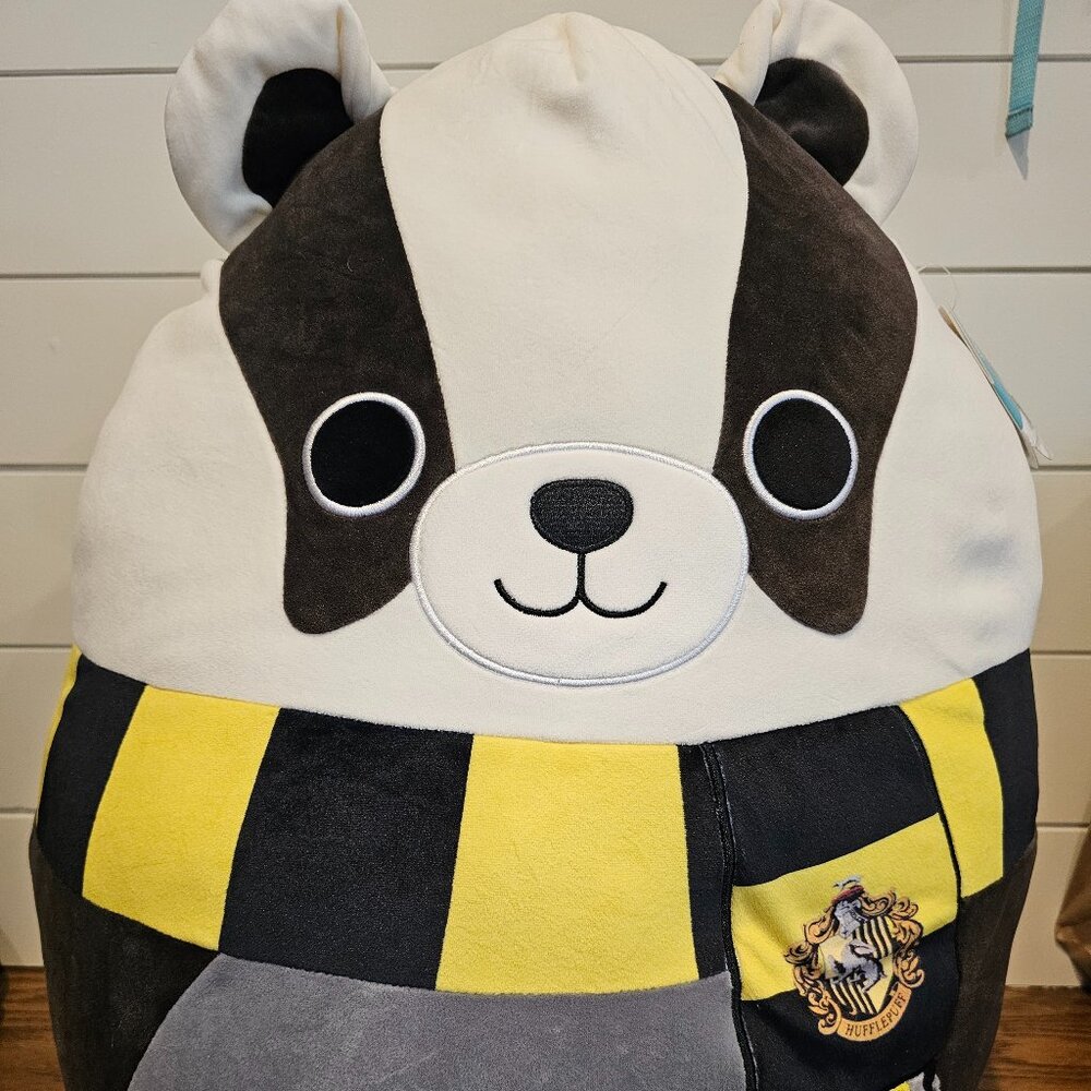 Squishmallows Harry Potter Large Hufflepuff Badger Plush Toy